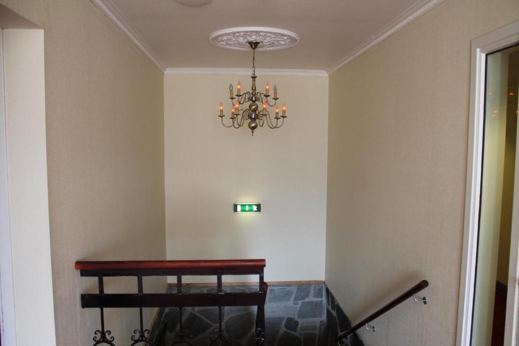 Kløver Hotel Sauda Eksteriør billede